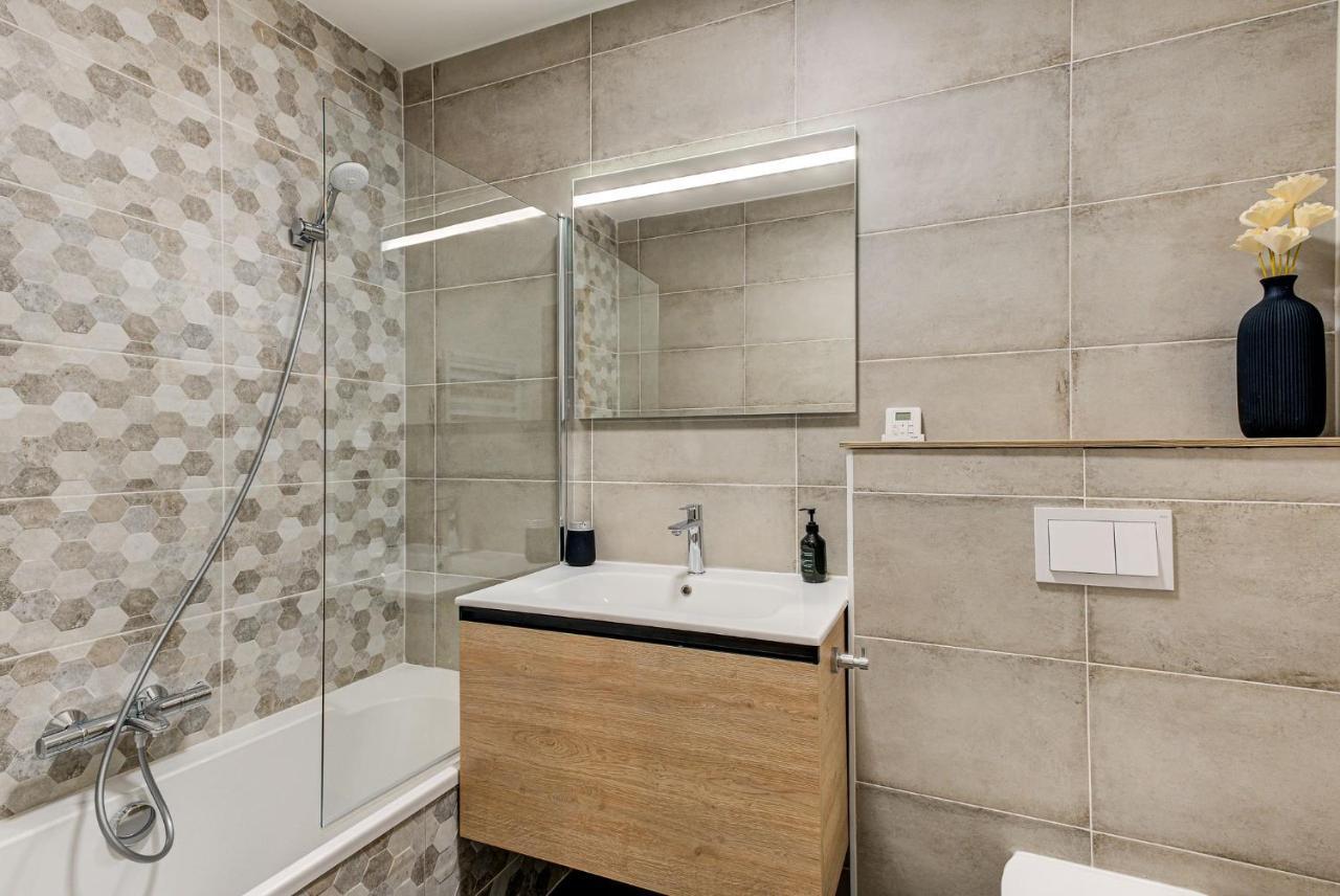White Pearl A02 - Alpes Travel - Chamonix - Sleeps 4 Apartamento Exterior foto